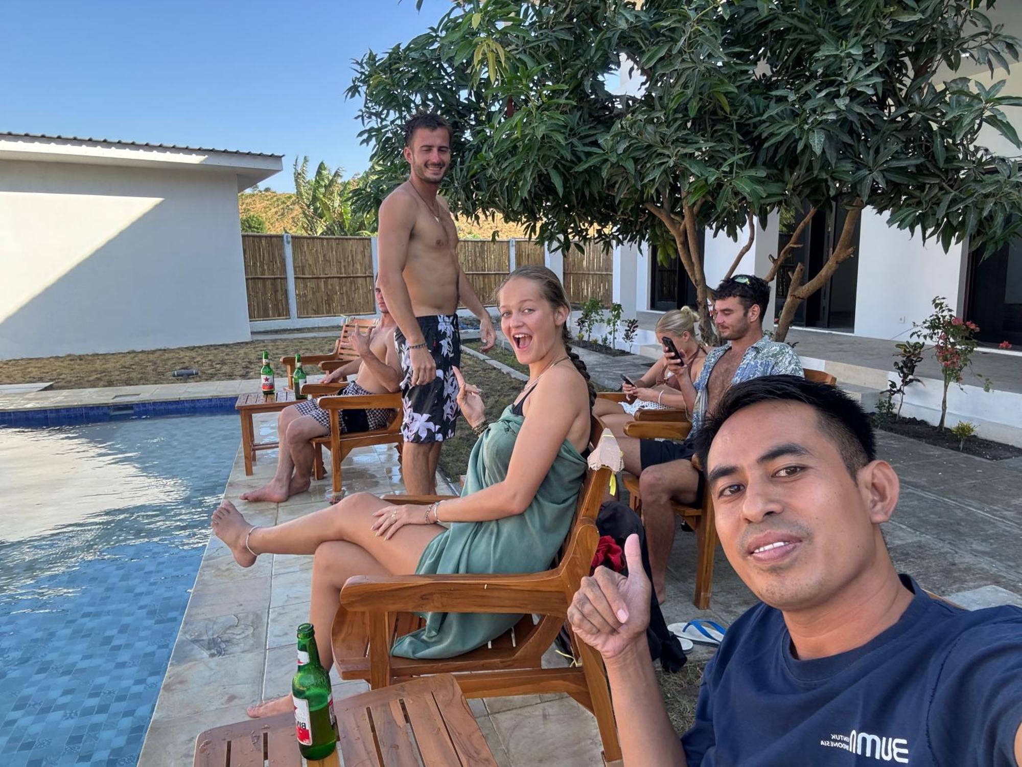 Satu Hati Hotel Ekas Luaran gambar