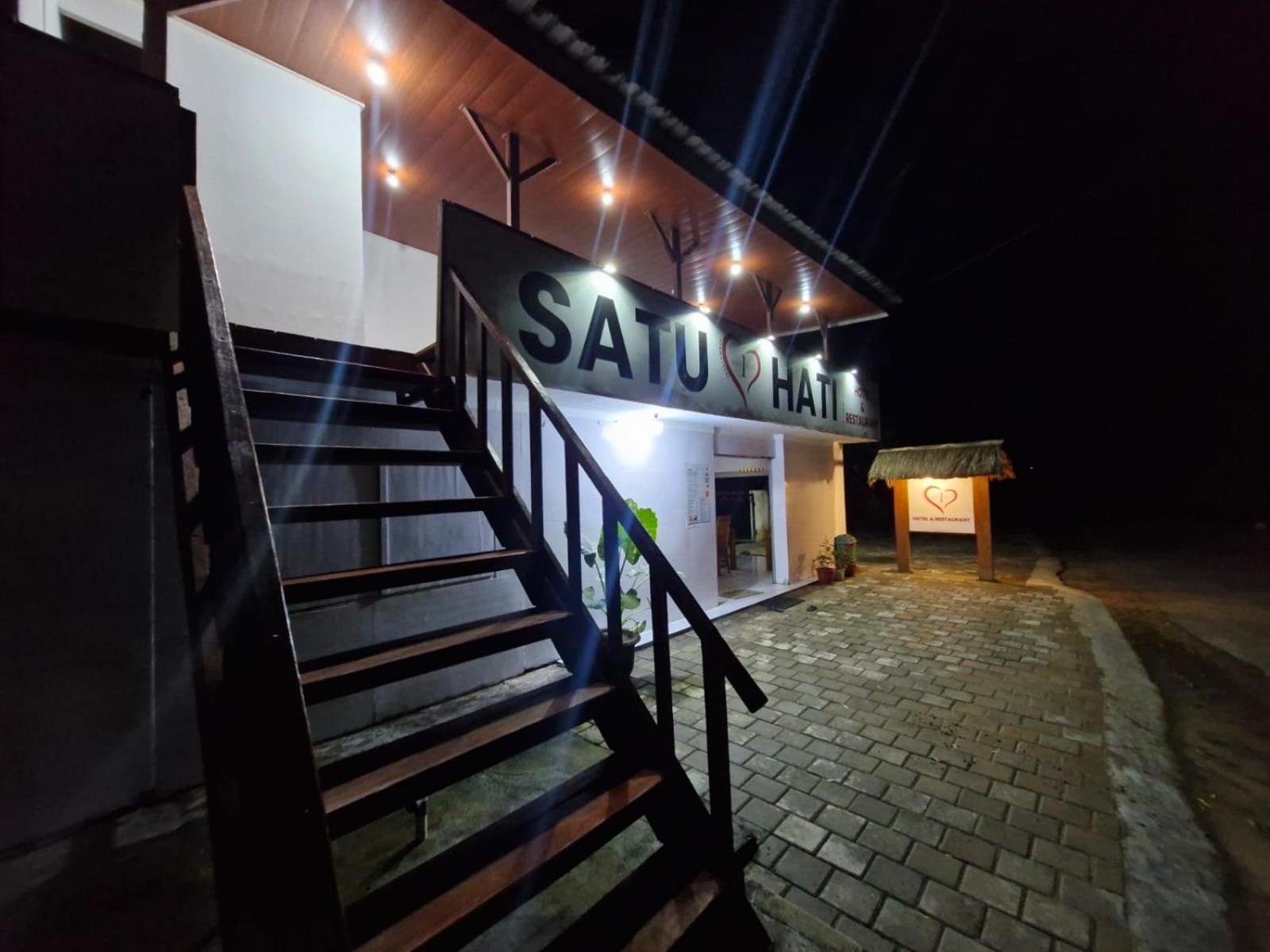 Satu Hati Hotel Ekas Luaran gambar